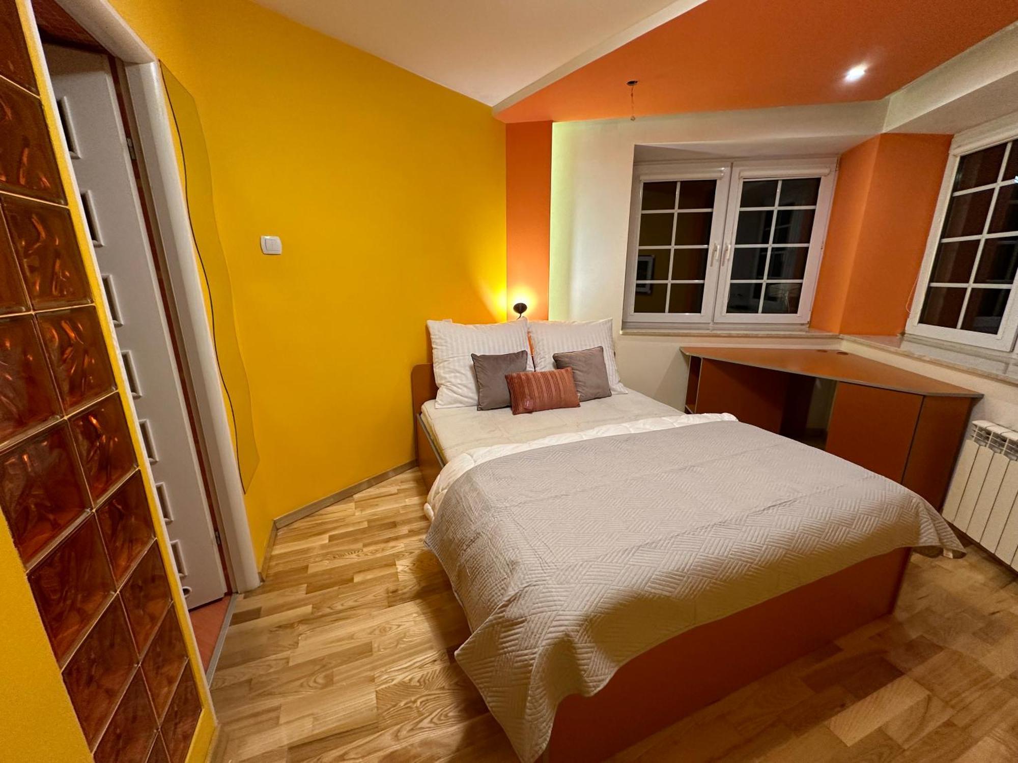 Large, Luxury Condo With Sauna Przemyśl Buitenkant foto